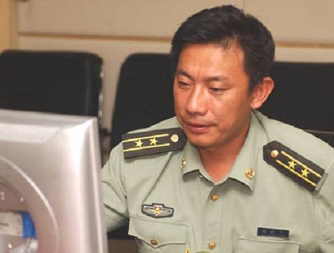 刘向阳（中国国家地震灾害紧急救援队副队长）