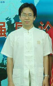 高远东(北京大学中文系教师)