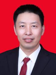 何永福(湖北国土资源厅信访处副处长、恩施市副市长)