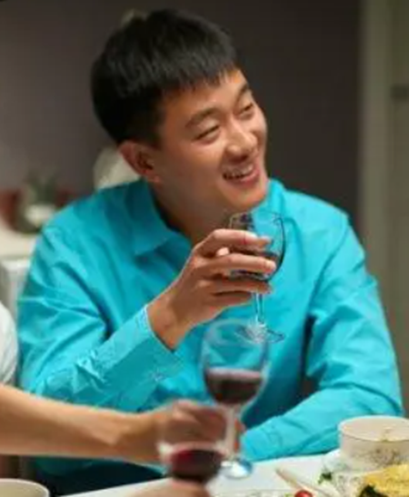 郭洋(电视剧《婚姻保卫战》主角之一)