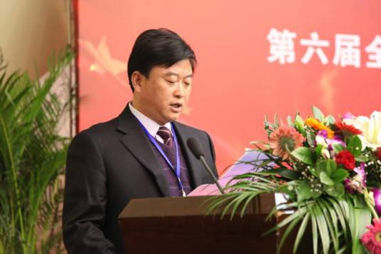 贾鸿昌(大连师范学校教育科研室主任)