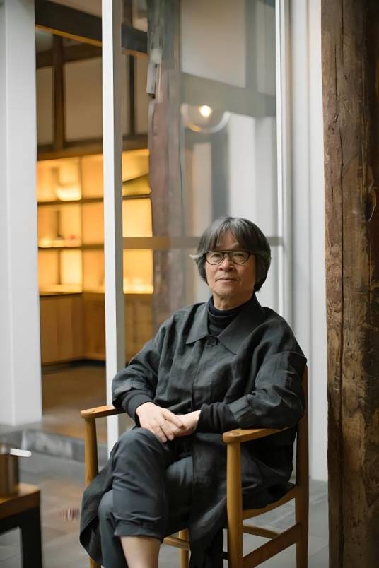 王亥(四川画家、设计师)