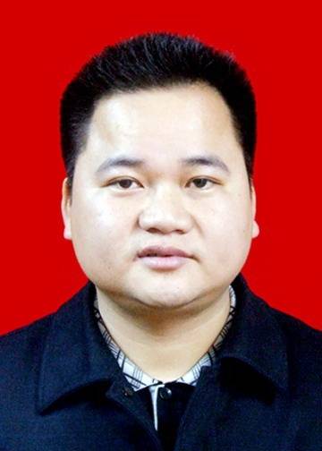 何国杰(江西省赣州市宁都县委副书记、县人民政府县长)