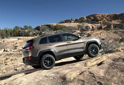 自由光(Jeep旗下一款车型)