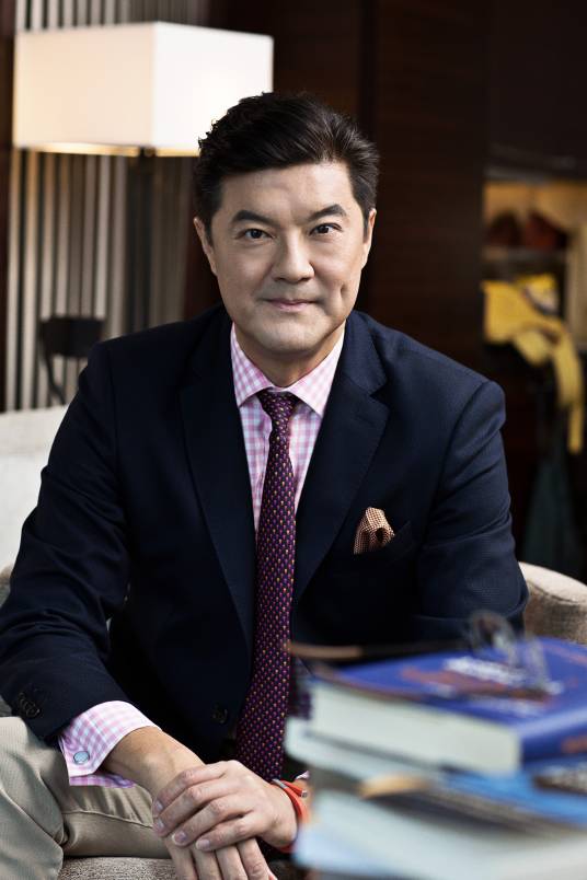 姚祖辉(第十四届全国人大代表,沪港联合控股有限公司主席)