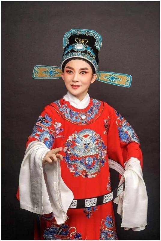 陈丽宇（中国福建省芳华越剧团演员）