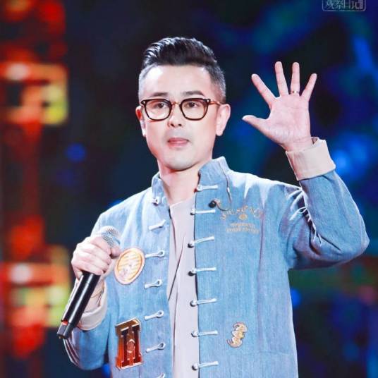 河图(中国内地男歌手)