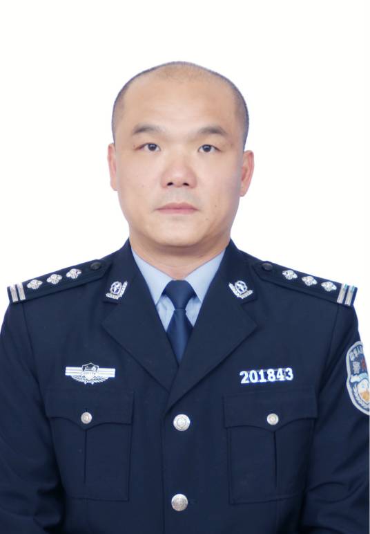 赵军(广西鹿寨县人民政府原副县长、县公安局原局长)