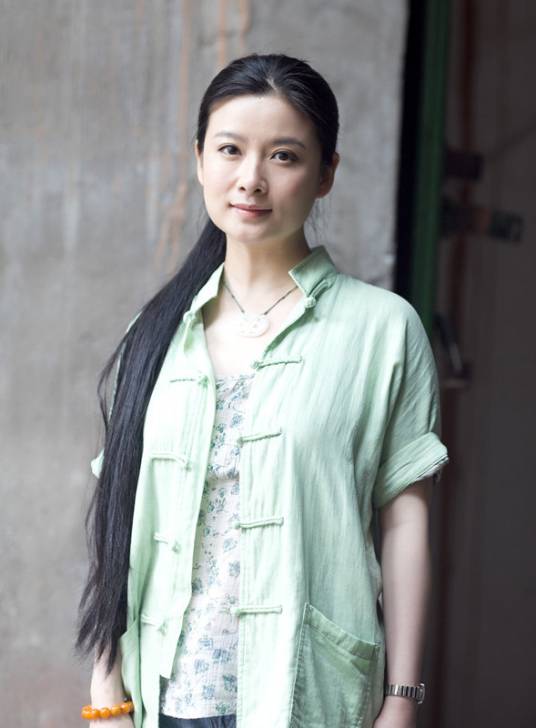 郁雯(中国女演员)