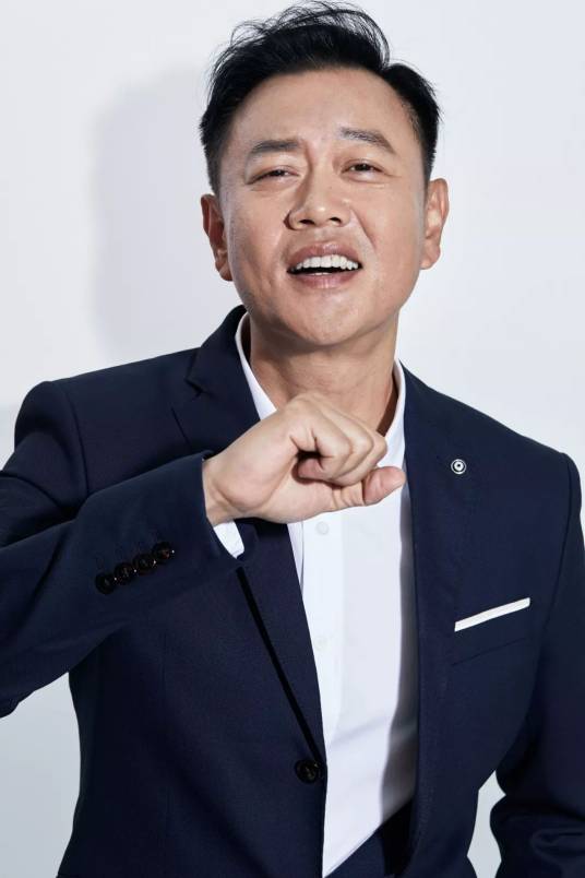 冯嘉怡(华语影视男演员)