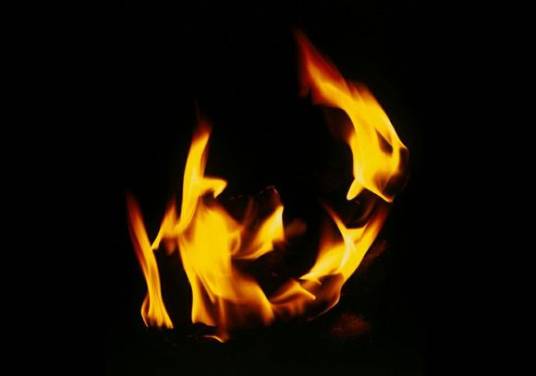 青春之火（潘松和演唱歌曲）