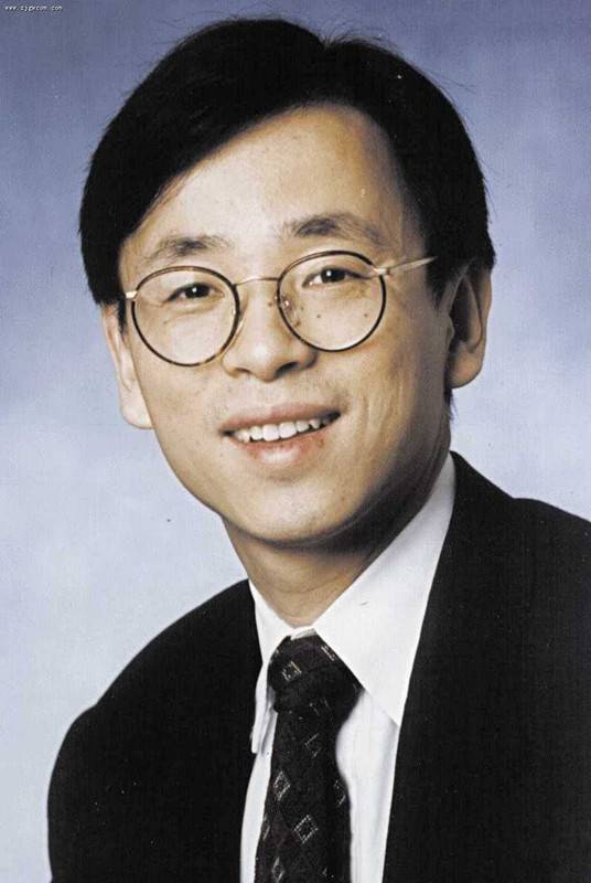 谢国忠（前摩根士丹利董事总经理）