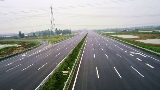 沿江高速公路（江苏沿江高速公路）