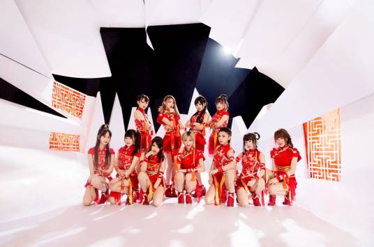 LUNAR（少女偶像组合）