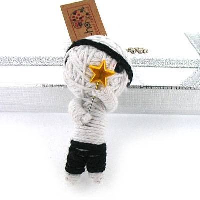 巫毒娃娃（巫毒教施法媒介）