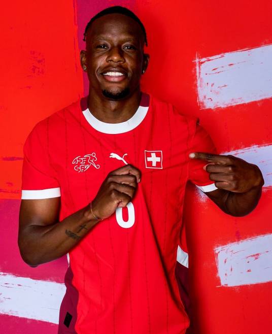 德尼·扎卡里亚