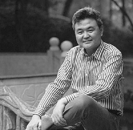 黄晓阳（华声读书总编辑）