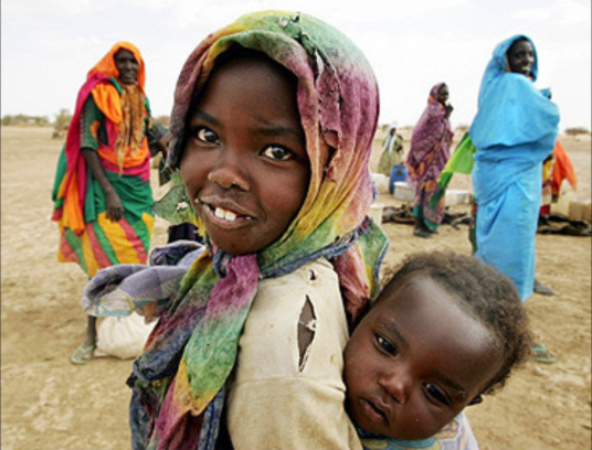 难民（遭受灾难而流离失所的人）