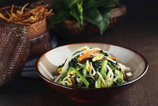 什锦菜（南京特有的多种蔬菜炒制而成的菜品）