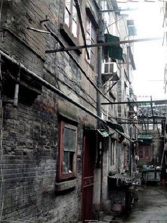 上海弄堂(上海特有的民居形式)