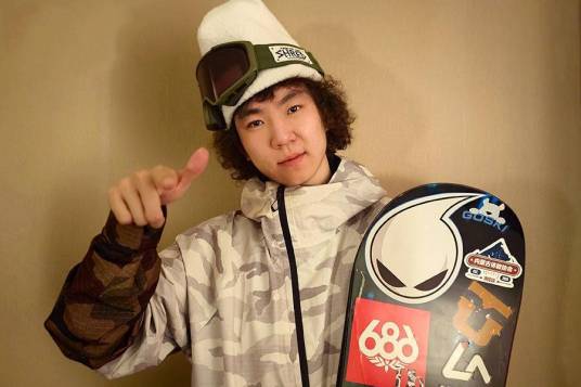 张嘉豪（1995年出生的中国单板滑雪运动员）