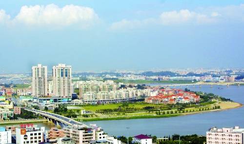 石龙镇(广东省东莞市辖镇)