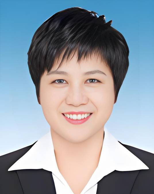 鲁俊（浙江省人大常委会党组成员、秘书长、机关党组书记）