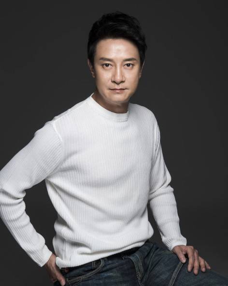 刘锡明(中国香港影视男演员、歌手)