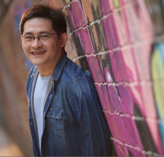 刘啸（中国内地男主持人，音乐人、歌手，北京人民广播电台主持人）