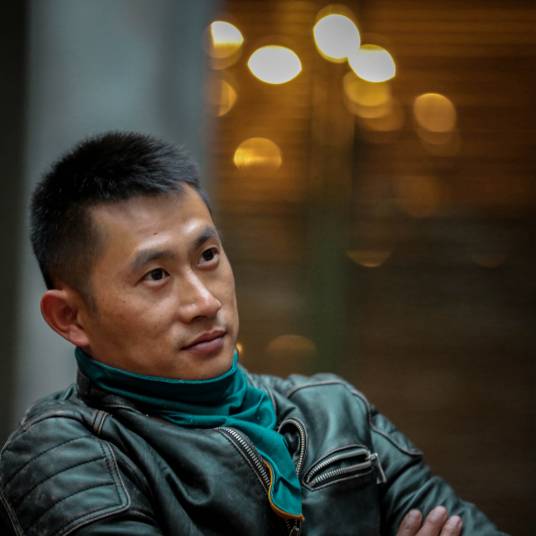 朱少杰（中国内地男导演、武术指导）