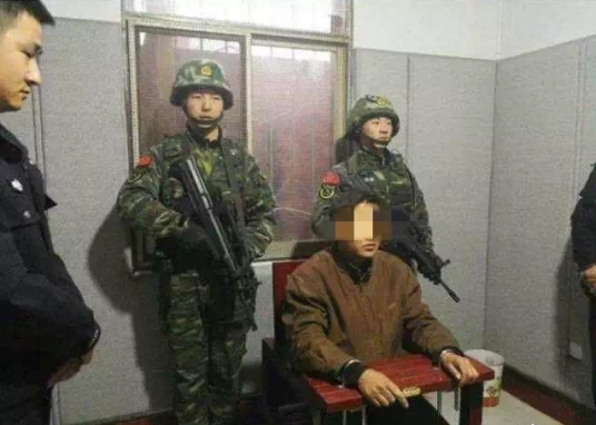 2·15汉中新集杀人案