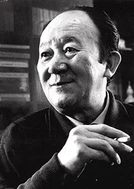 夏青（中央人民广播电台播音员）