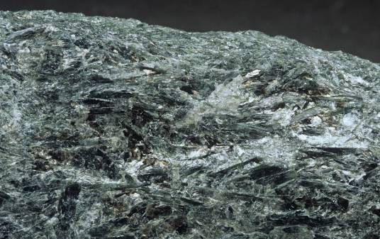 阳起石(硅酸盐类矿物)