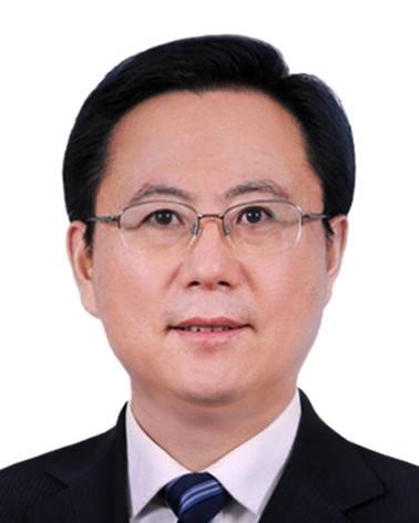 王世伟（辽宁省国资委原党委副书记、主任）