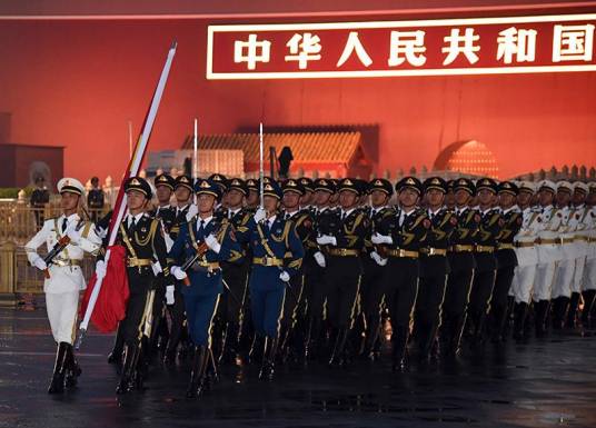 天安门国旗护卫队(隶属于中国人民解放军三军仪仗队)