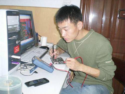 郭天祥(单片机教育者)