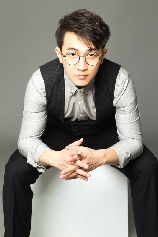 张沛（中国内地男配音演员）