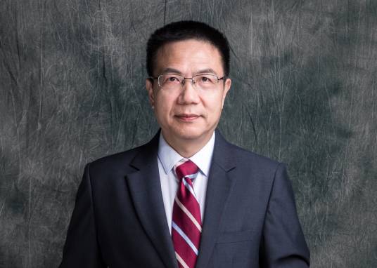 徐飞（上海财经大学原常务副校长）