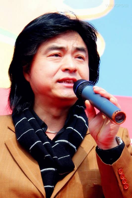 武力（长沙歌手/歌手武艺的父亲）