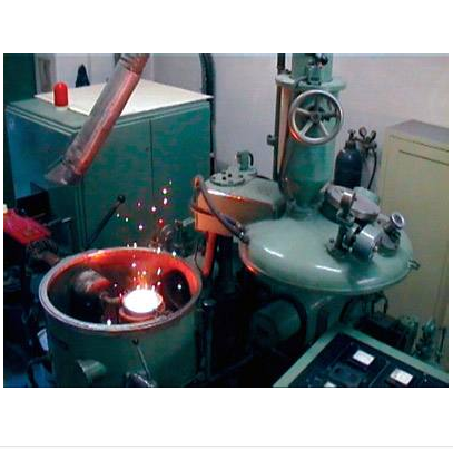 熔炼炉