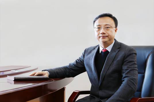 赵宏伟(吉林大学党委常委、副校长)