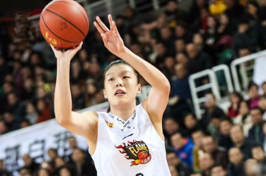 于东(中国女子篮球运动员)