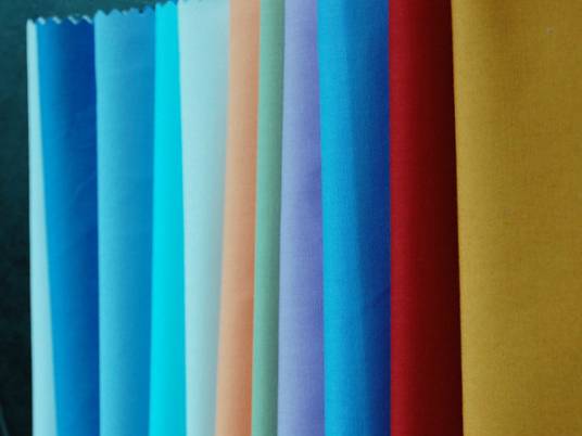 染色（染上颜色）