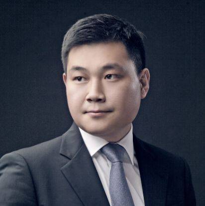 严昊（太平洋建设董事局主席、中国国际商会副会长）