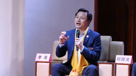 李亮(湖南云台山茶旅集团文化有限公司董事长)