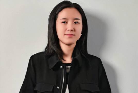 胡玮炜（摩拜单车创始人、上海考瑞科技发展有限公司监事）