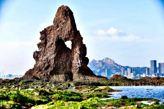 石老人(青岛市崂山区海蚀柱景观)