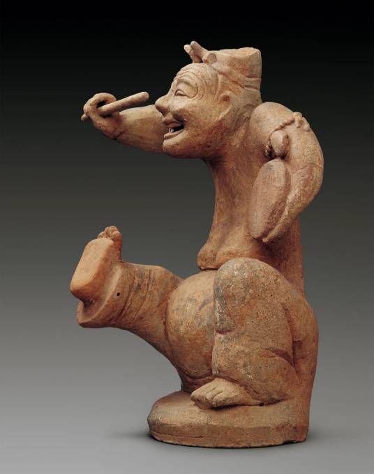 东汉击鼓说唱陶俑