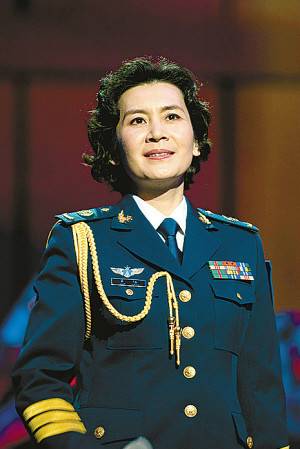 肖雄（空政话剧团国家一级演员）