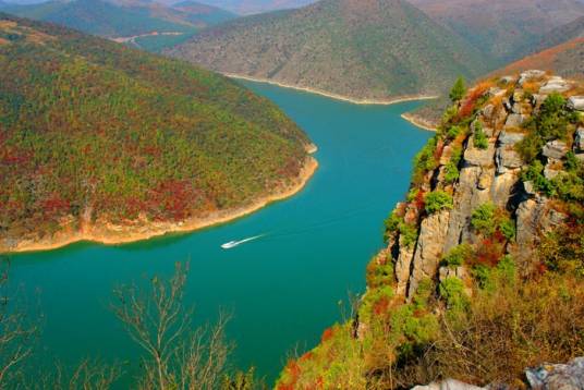 丹江(长江支流汉江的支流)